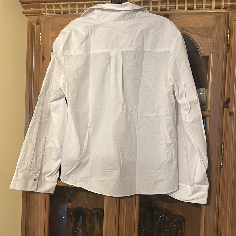 White Mara Cropped Button Down - Picture 8 of 11